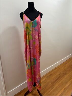 603. Van Winkle & Co Pink Tropical Print V-Neck Maxi Slip Dress